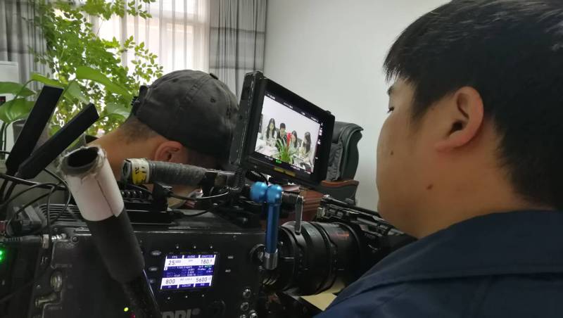 剧本杀式体验：江华广告片拍摄公司构建沉浸式消费决策路径